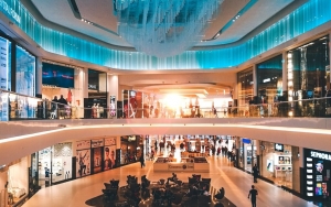 Sempat Timpa Pengunjung Lain, Seorang Pria Tewas Terjatuh Di Mal Tunjungan Plaza Surabaya