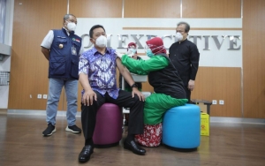Kembali Terjadi, Sekda Bandung Positif COVID-19 Walau Sudah 2 Kali Terima Vaksin Sinovac