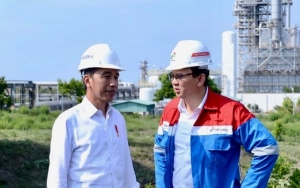 Luhut Ungkap Ada Pejabat Pertamina Dipecat Langsung Oleh Jokowi, Ahok Bilang Begini