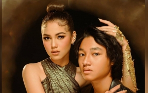 Tampil Dewasa, Kiesha Putra Pasha Berlutut 'Cium Tangan' Saskia Chadwick Bikin Gregetan