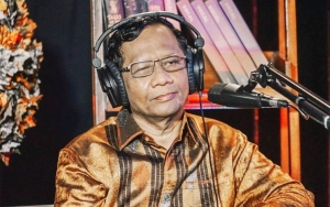 Mahfud MD Sebut Jokowi 'Senyum Saja' Usai Moeldoko Jadi Ketum PD Hasil KLB Sumut, Tanda Setuju?