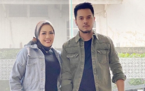 Suami Unggah Video Ely Sugigi Tak Berhijab Mirip Tya Ariestya, Picu Reaksi Heran