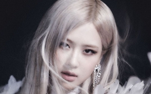 Rose BLACKPINK Cetak Rekor di Spotify Lewat Lagu Debut Solo 'On the Ground'