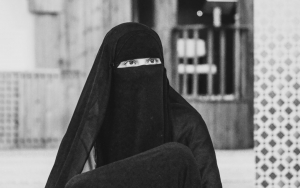 Sri Lanka Berencana Larang Burqa dan Tutup Lebih Dari 1.000 Sekolah Islam, Ini Alasannya