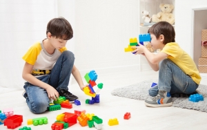 Belajar Sambil Bermain, Ini 7 Aktivitas Menyenangkan Indoor dan Outdoor yang Cocok untuk Si Kecil