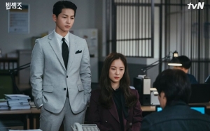 tvN Diduga Hapus Adegan Song Joong Ki dan Jeon Yeo Bin di Rumah 'Vincenzo'