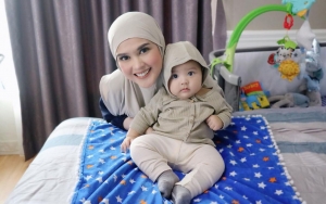 Cut Meyriska Curhat Galau Tengah Malah Gara-gara Lihat Anak Tidur, Ada Apa?