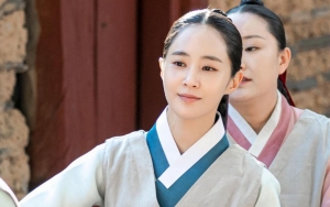 Visual Yuri SNSD Saat Bintangi 'Bossam: Steal the Fate' Buat Netizen Terkejut