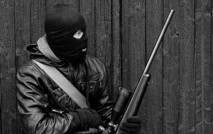 22 Orang Terduga Teroris Dipindahkan Ke Mabes Polri Jakarta, Brimob Polda Jatim Kawal Ketat