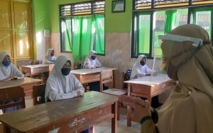 Sultan DIY Dorong Pembelajaran Tatap Muka Tingkat SMA/SMK Ketimbang Perguruan Tinggi, Ini Alasannya