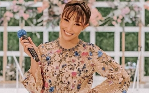 Ayu Dewi Pajang Foto Tanpa Make Up, Penampilannya Tuai Banyak Pujian