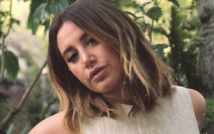 Ashley Tisdale Akui Masih Tak Percaya Melihat Perubahan Bentuk Tubuhnya Saat Hamil 