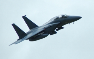 Waduh!! Jet Tempur Amerika Terkena Pelurunya Sendiri?