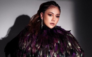 Potret Celine Evangelista Dipangku Cowok Bikin Heboh, Stefan William Terciduk Ngelike