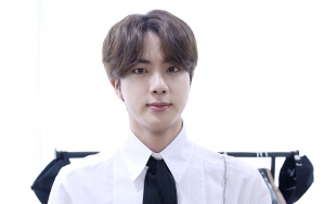 Jin Peringatkan Diri Sendiri Karena Langgar Aturan BTS, Ini Pemicunya