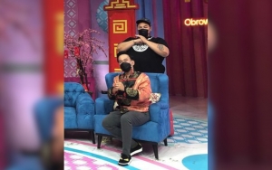 Bersahabat Baik, Ruben Onsu dan Ivan Gunawan Saling Video Call Meski Sedang Di Kamar Mandi