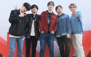 DAY6 Persiapkan Comeback Mereka Lewat Video Comeback Film Di Pinggir Pantai 