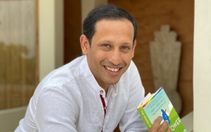 Nadiem Makarim Janjikan Bantuan Mahasiswa Rp12 Juta Per Semester, Begini Persyaratannya