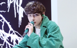 V Dapat Pernyataan Cinta dari Semua Member BTS, Reaksinya Uwu Banget