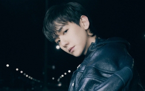 Baekhyun EXO Pancarkan Sisi Seksinya Dalam Balutan Jas Di MV Comeback Solo 'Bambi'