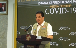 Kasus COVID-19 Turun, Tanda RI Berhasil Lewati Puncak Gelombang Pertama?