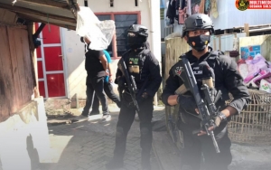 Densus 88 Bekuk 2 Terduga Teroris di Jatim, Disebut Berkaitan dengan Bom Bunuh Diri Makassar