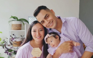Baru 3 Bulan, Asmirandah Sudah Melow Lihat Perkembangan Pesat Baby Chloe