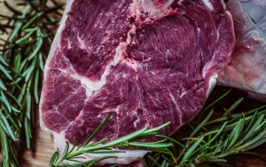 Kebutuhan Daging Sapi Meningkat Saat Ramadan, Pemerintah Datangkan Dari Brasil