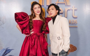 Arsy Widianto Pamer Foto Bersama Tiara Anugrah, Netizen: Gemes Banget