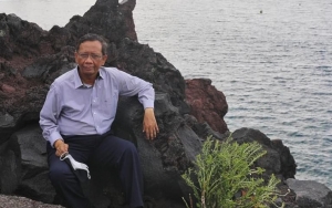 Mahfud MD Pernah Ingatkan Bahaya Teroris Milenial, Ternyata Dilatih Untuk Serang Kelompok Ini