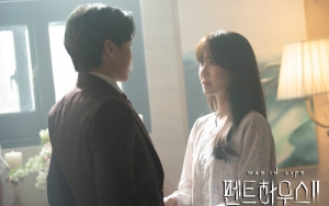 SBS Rilis Syuting Ciuman Lee Ji Ah dan Logan Lee di 'Penthouse 2', Fans Berterima Kasih