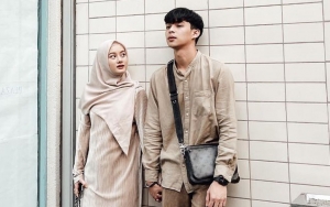 Rey Mbayang Akhirnya Negatif Covid-19, Bagaimana Kondisi Dinda Hauw?