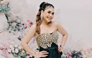 Melaney Ricardo Bongkar Suvenir Pernikahan Atta-Aurel, Mewah dan Bermanfaat!