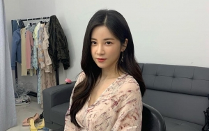 Netizen yang Ngaku Korban Bullying Chorong A Pink Berikan Bukti Chat dan Foto-Foto Pra-Debut