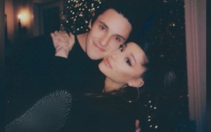 Semakin Serius, Ariana Grande Kembali Posting Momen Mesra Bersama Sang Tunangan