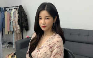 Chorong A Pink Minta Maaf dan Tanggapi Tuduhan Bullying Masa Sekolah