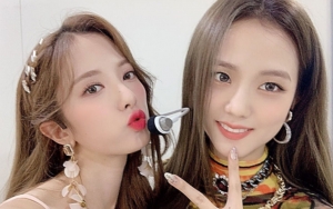 Berteman Dekat, Bona Cosmic Girls Ungkap Kebiasaan Jisoo BLACKPINK Saat Chat