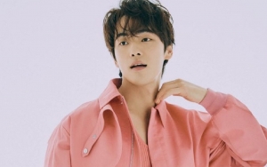 Diterpa Rumor Kencan, Konflik Kim Jung Hyun dengan Agensi Ikut Terungkap