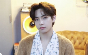 V BTS Kini Nggak Suka Stroberi Padahal Dulu Bucin Banget, Kenapa?