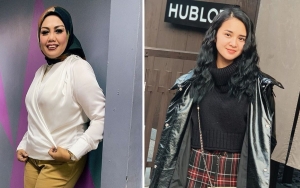 Ely Sugigi Posting Foto Tanpa Hijab Ditemani Michelle Zudith, Picu Pro Kontra