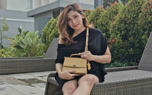Baby Margaretha Pamer Foto Putra Tampan Rebutan ASI dengan Adik Cantik, Picu Reaksi Tak Terduga