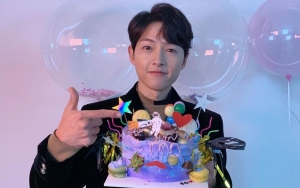 Song Joong Ki Promosikan Permen Indonesia di 'Vincenzo', Fans Langsung Heboh