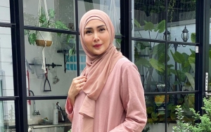 Fenita Ari jadi Kangen Pakai Baju Hijau Selama Pandemi, Ternyata Ini Alasannya