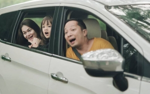 Ringgo Agus Tak Temani Istri dan Anak-anak Pulang Kampung, Ada Masalah Rumah Tangga?