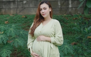 Mantan Suami Nikah Lagi, Ratu Rizky Nabila 'Bumil' Curhat Galau