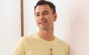 Raffi Ahmad Foto Bareng Presiden Jokowi dan Jajaran Menteri, Penampilannya Paling Beda