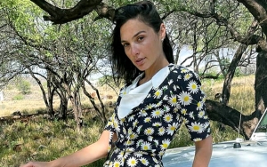 Gal Gadot Pamer Baby Bump Anak Ketiga Yang Semakin Membesar