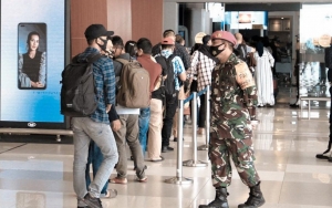 Terjadi Miskomunikasi, Jatim Tegas Larang Warga Mudik di Wilayah Aglomerasi