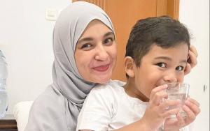 Pertama Kali Puasa Full, Putra Sulung Shireen Sungkar 'Dikelitikin' Setan