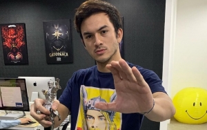 Stalking Hingga ke Rumah Rizky Nazar, Fans Ini Malah Dapat Perlakuan Tak Terduga dari Sang Idola